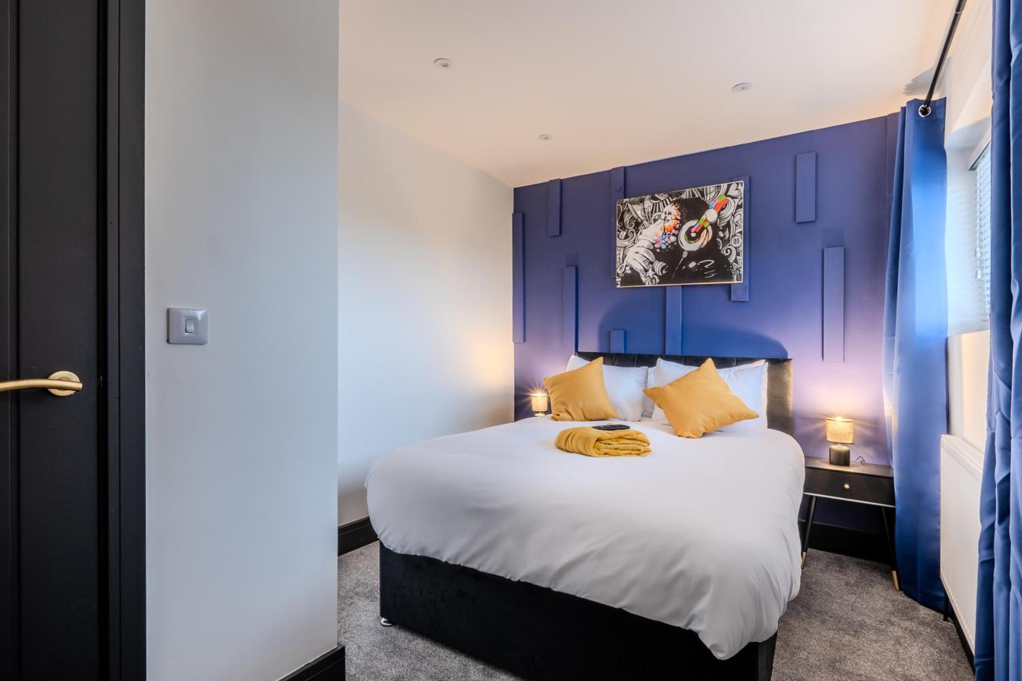 Modern 3Br Home - Private Parking - Tv In Every Bedroom Swansea Ngoại thất bức ảnh